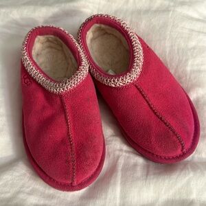 Ugg Tasman slippers